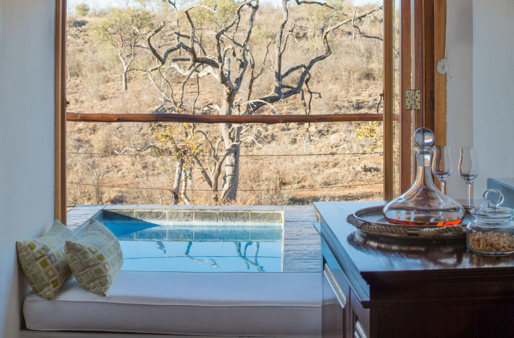 Royal Madikwe Game Lodge Madikwe Wildreservaat Buitenkant foto